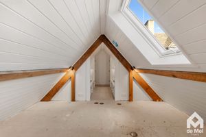 Photo 21- click for photo gallery